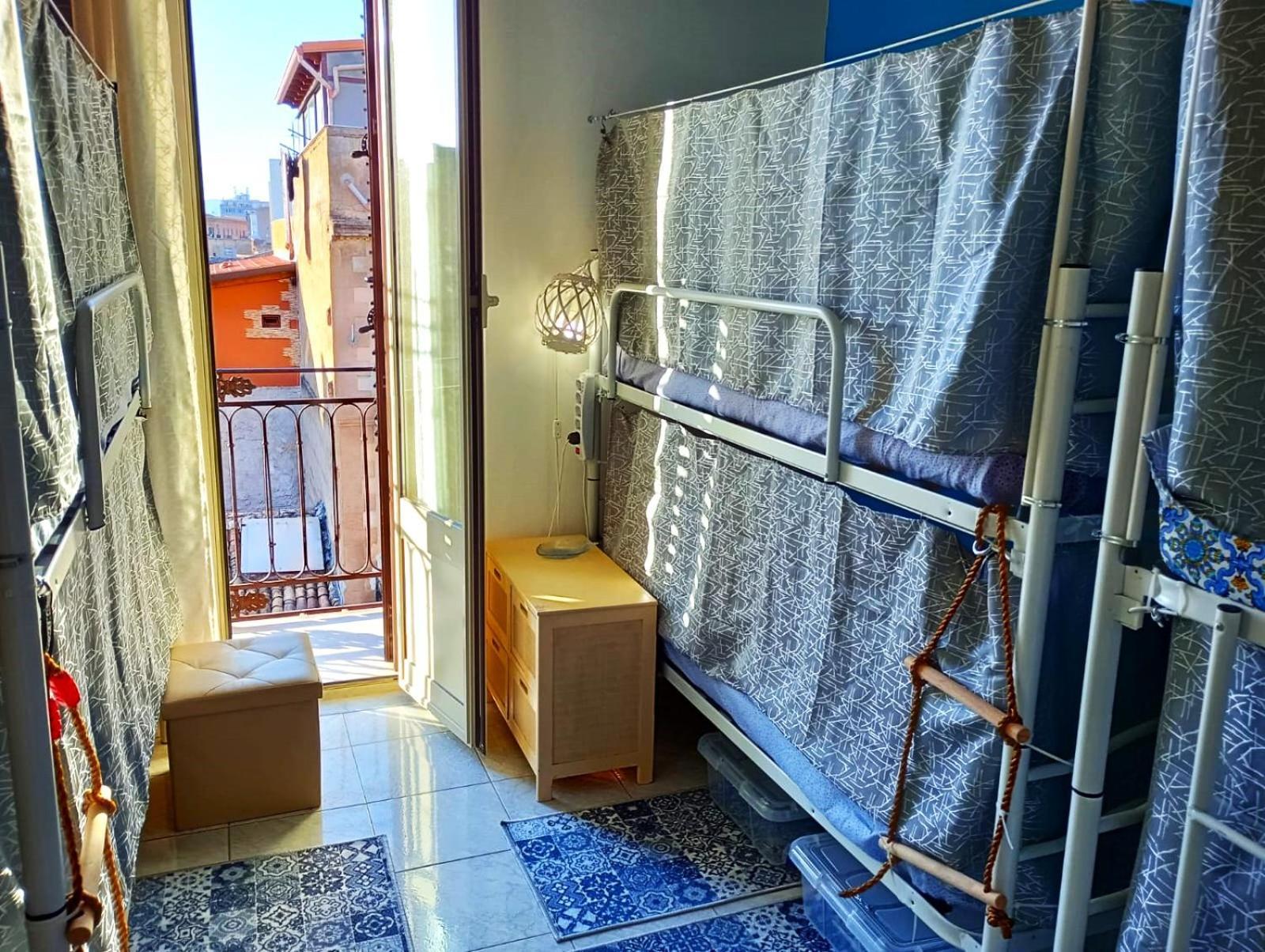 Casa Amari Alla Zisa Hostel Палермо Экстерьер фото